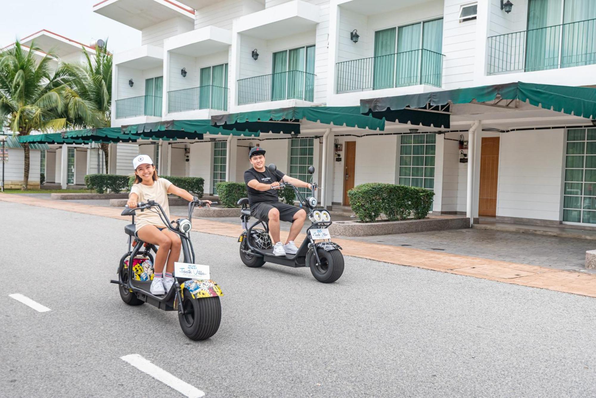 Tasik Villa International Resort Port Dickson Esterno foto The 2019 Honda Cub